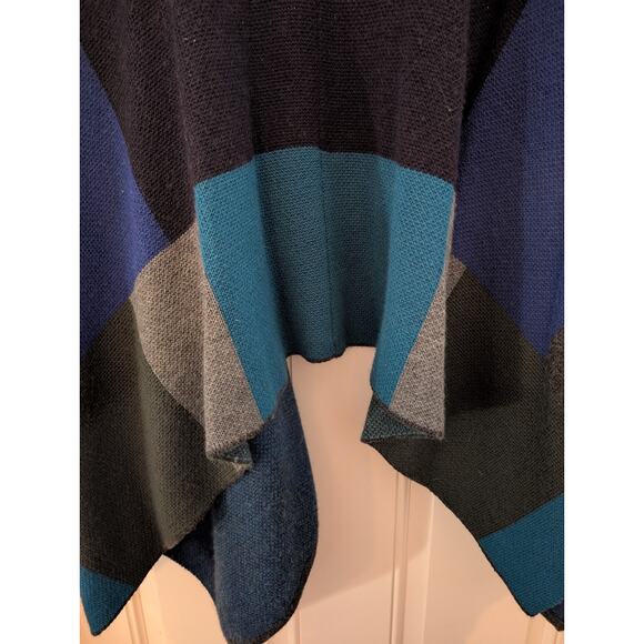 Coldwater Creek Shawl Classic Colorblock Grey/Blue/ Ruana Wrap Wool Blend O/S - Picture 3 of 6